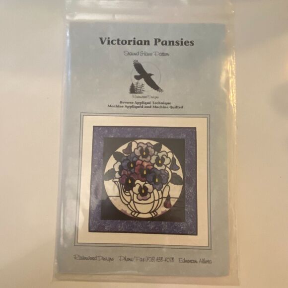 Ravenwood Designs RW802 Pattern Victorian Pansies Wall Quilt 30x30 Applique - Picture 2 of 6